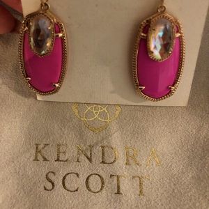 Kendra Scott hot pink with rhinestone dangle earrings 💖